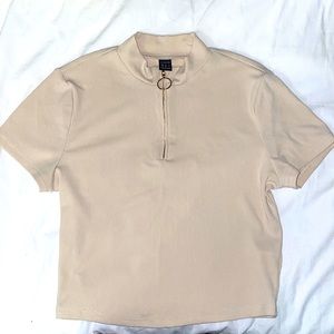 Crème color Zipper Up Crop Shirt